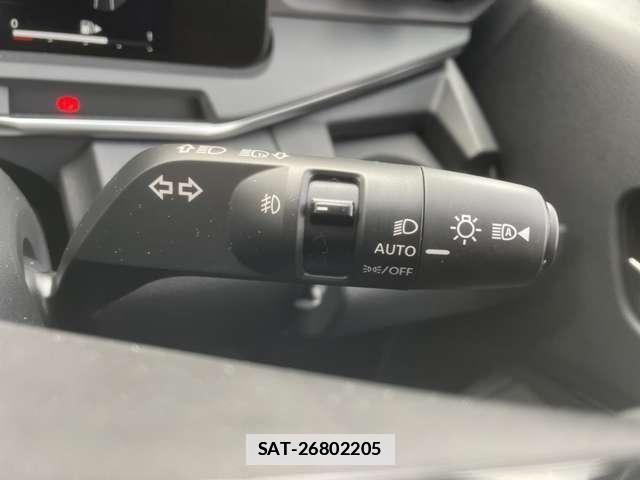 Nissan AURA 2025-01 7793740-13