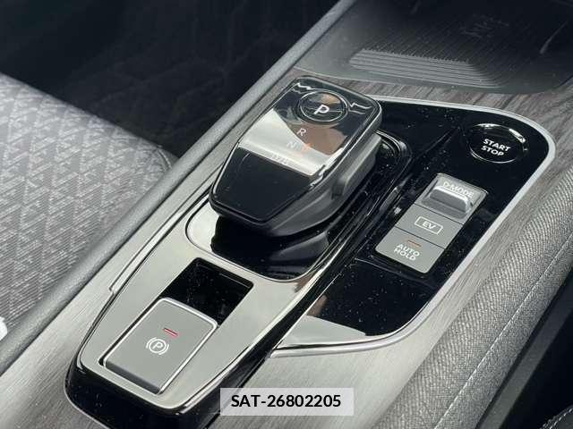 Nissan AURA 2025-01 7793740-15