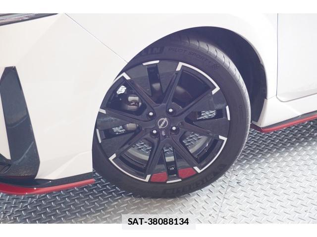 Nissan AURA 2023-05 7795251-8