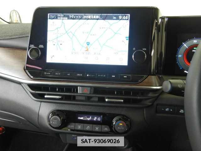 Nissan AURA 2024-04 7810741-6