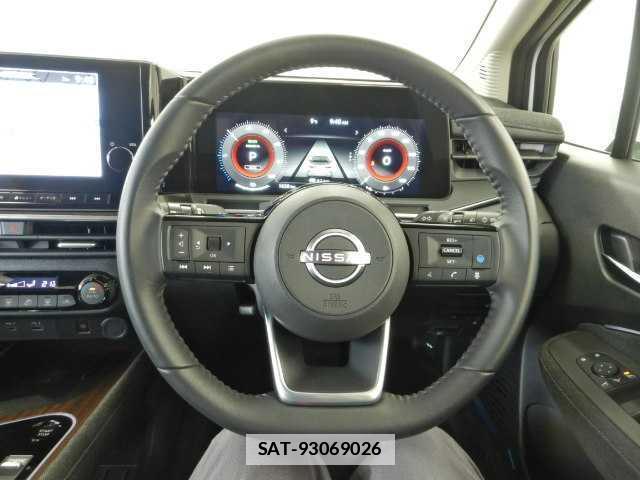 Nissan AURA 2024-04 7810741-7