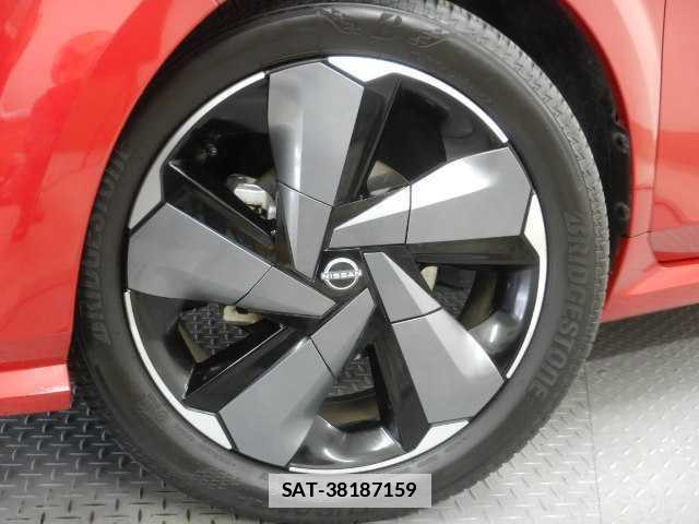 Nissan AURA 2023-03 7810839-14