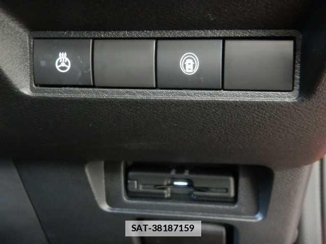 Nissan AURA 2023-03 7810839-5