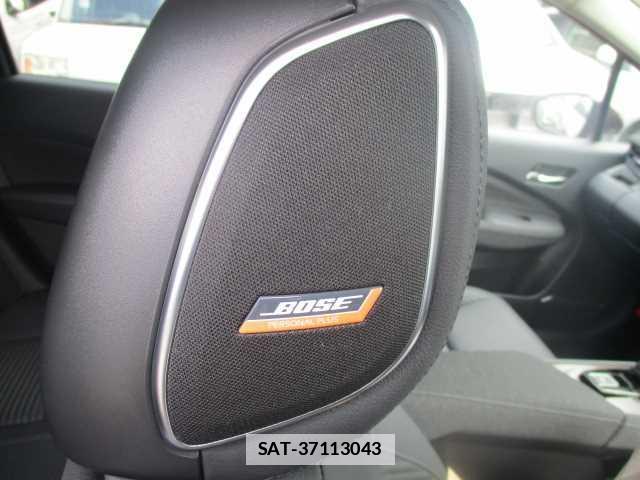 Nissan AURA 2024-03 7810886-15