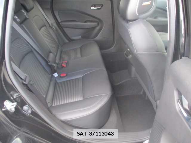 Nissan AURA 2024-03 7810886-18