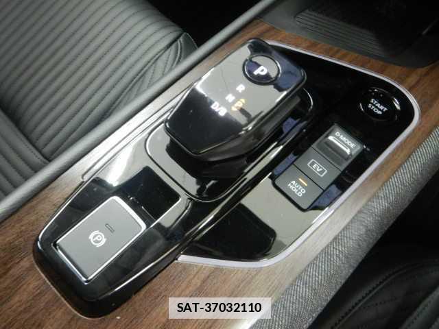 Nissan AURA 2023-08 7810890-7