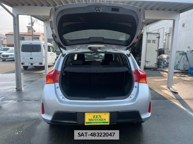 Toyota AURIS 2012-09 7805870-8