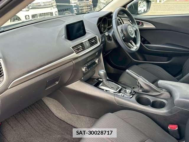 Mazda AXELA SPORT 2019-03 7795738-7