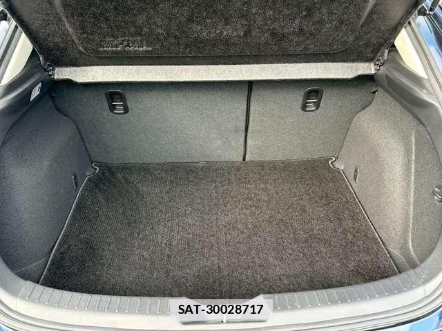 Mazda AXELA SPORT 2019-03 7795738-9