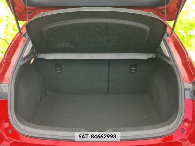 Mazda AXELA SPORT 2019-03 7797693-7