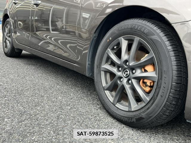 Mazda AXELA SPORT 2014-03 7809789-14