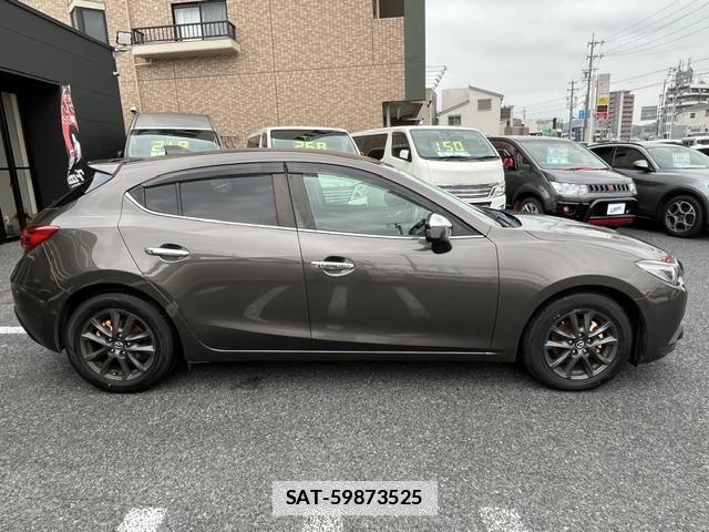 Mazda AXELA SPORT 2014-03 7809789-4