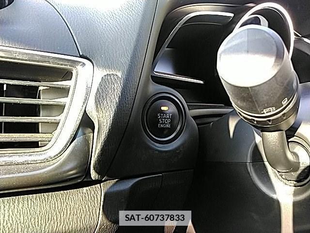 Mazda AXELA SPORT 2019-03 7810261-7