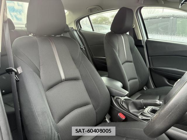 Mazda AXELA 2017-12 7801710-3