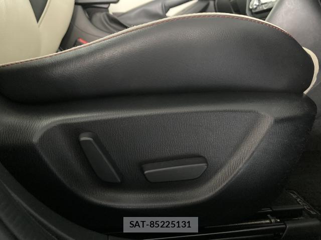 Mazda AXELA 2015-01 7804733-12