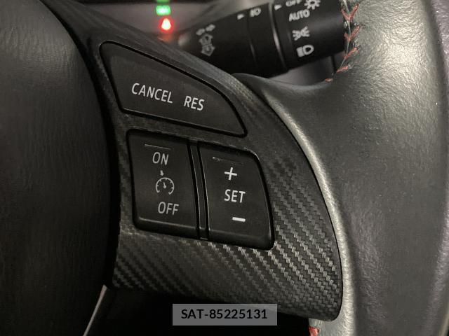 Mazda AXELA 2015-01 7804733-13