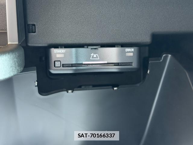 Mercedes Benz B-CLASS 2025-12 7796887-9