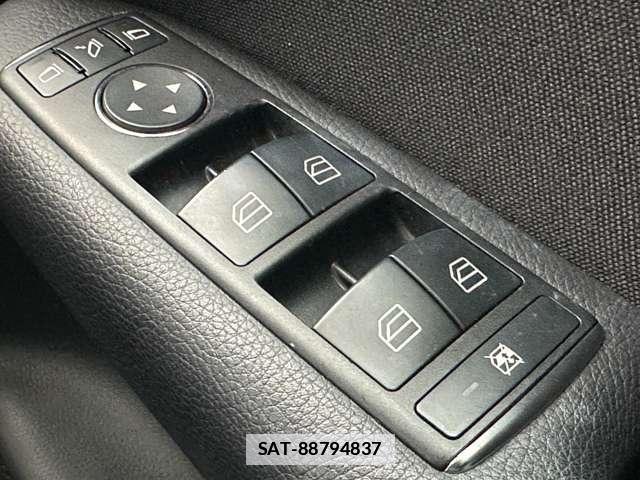 Mercedes Benz B-CLASS 2012-05 7796959-15