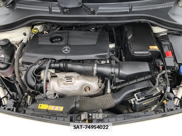 Mercedes Benz B-CLASS 2015-05 7799692-19