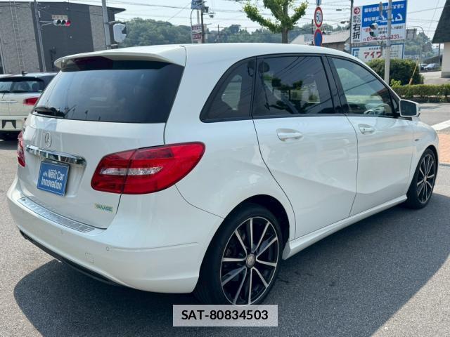 Mercedes Benz B-CLASS 2012-05 7800965-5