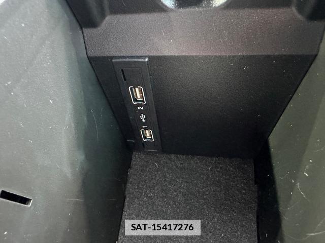 Mercedes Benz B-CLASS 2015-12 7801668-17