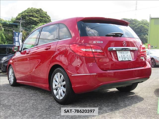 Mercedes Benz B-CLASS 2012-11 7802661-16