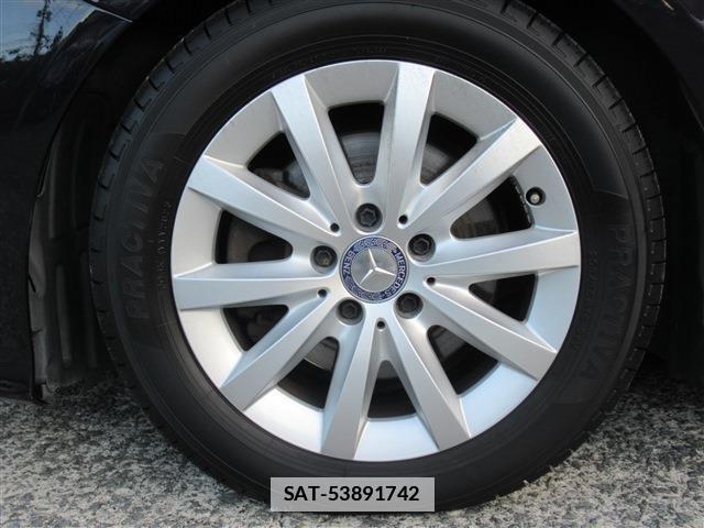 Mercedes Benz B-CLASS 2015-06 7802672-12