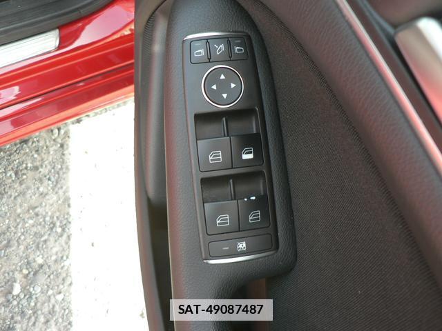 Mercedes Benz B-CLASS 2012-09 7806691-11