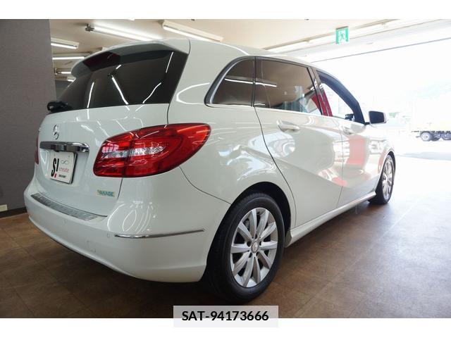 Mercedes Benz B-CLASS 2012-12 7807174-1