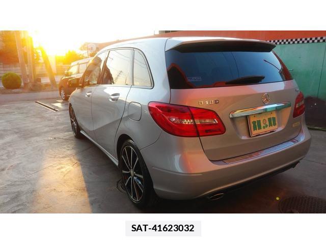 Mercedes Benz B-CLASS 2013-12 7807987-8
