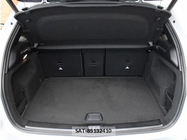 Mercedes Benz B-CLASS 2019-08 7811284-18