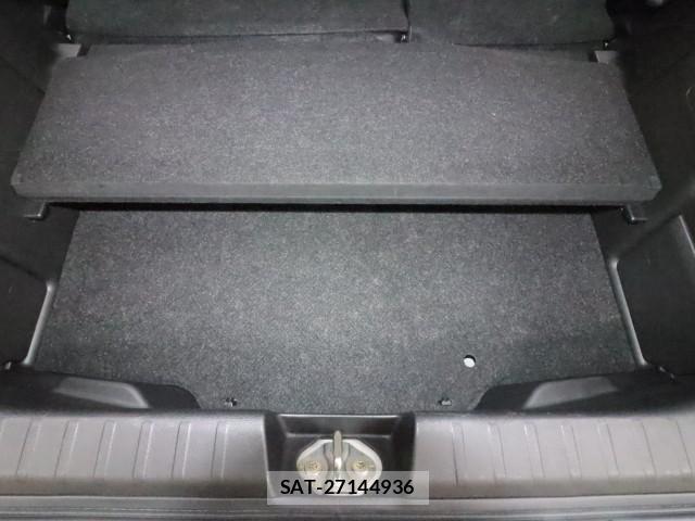 Suzuki BALENO 2018-07 7797609-13