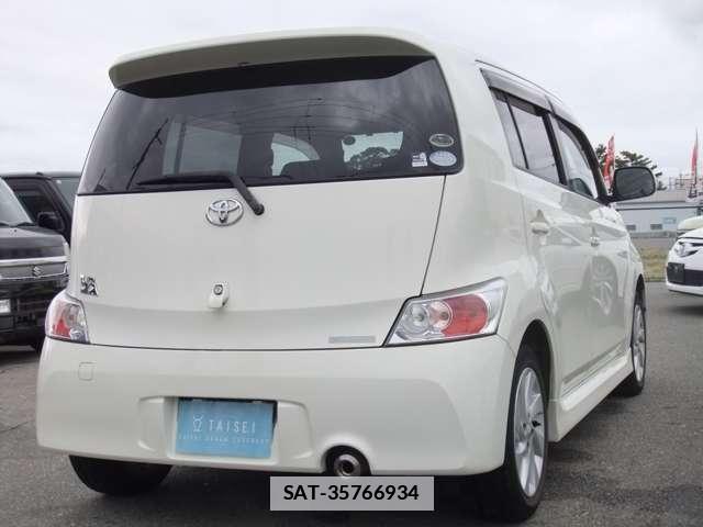 Toyota BB 2009-01 7796760-16