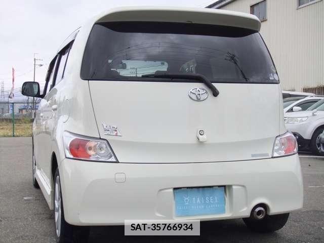 Toyota BB 2009-01 7796760-18