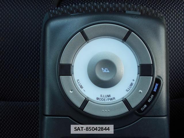 Toyota BB 2009-09 7804384-8