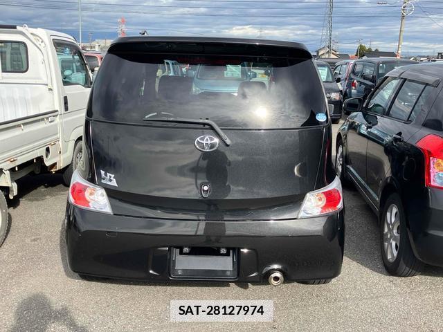 Toyota BB 2012-09 7805141-6