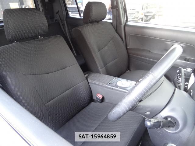 Toyota BB 2013-05 7805246-12