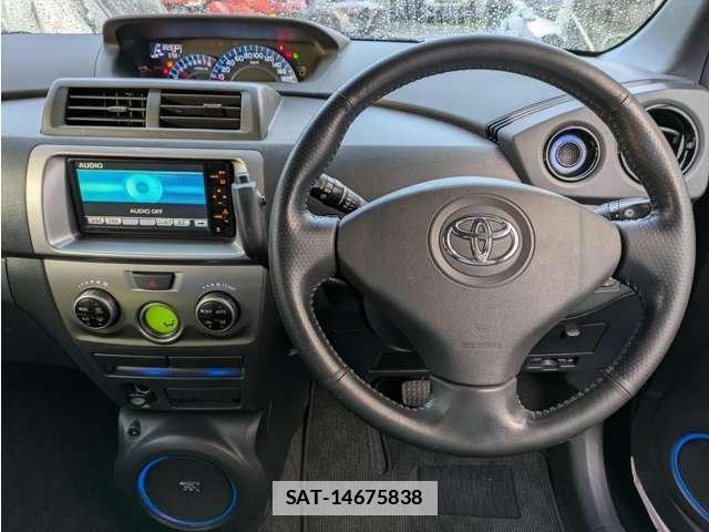 Toyota BB 2010-10 7807141-15