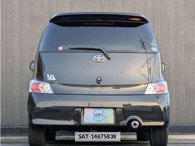 Toyota BB 2010-10 7807141-6