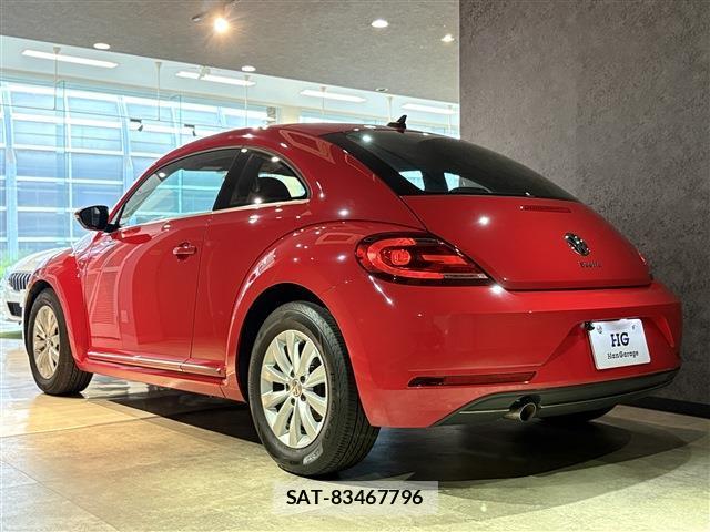 VolksWagen BEETLE 2017-08 7802174-4