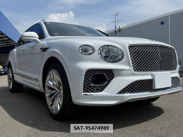 Bentley BENTAYGA 2024-06 7800899-11