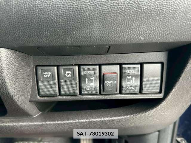 Mazda BIANTE 2013-11 7795709-16