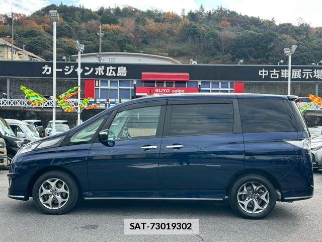 Mazda BIANTE 2013-11 7795709-3