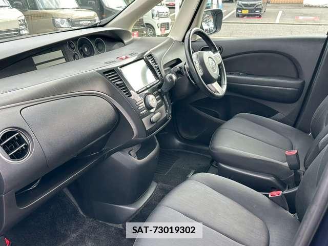 Mazda BIANTE 2013-11 7795709-7