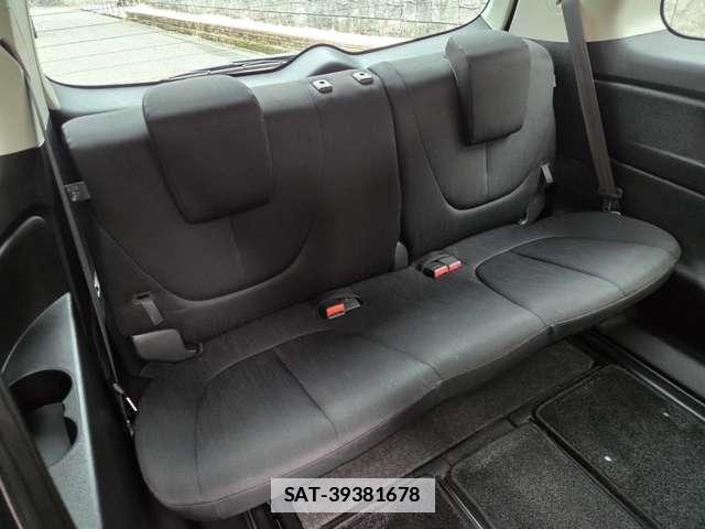 Mazda BIANTE 2017-03 7795823-7