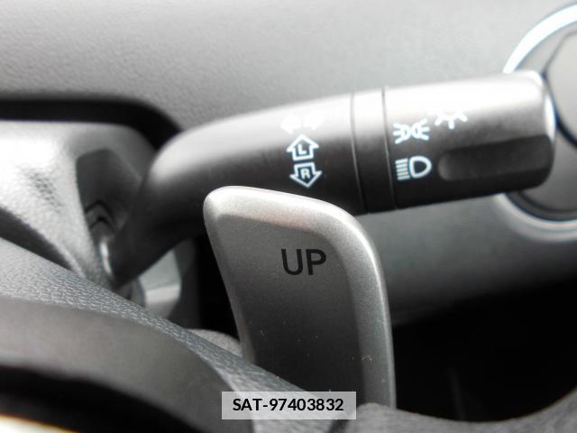 Mazda BIANTE 2013-05 7804382-10
