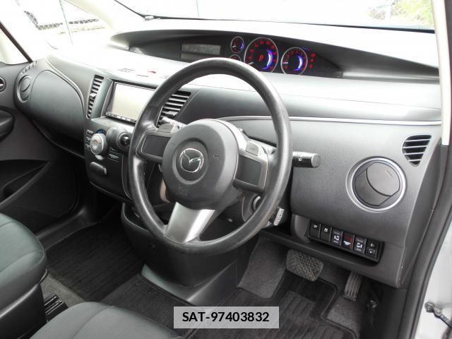 Mazda BIANTE 2013-05 7804382-14