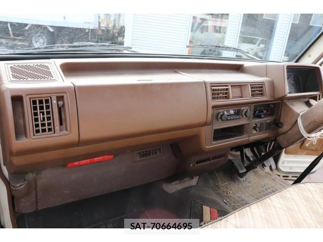Mazda BONGO TRUCK 1984-03 7800874-13