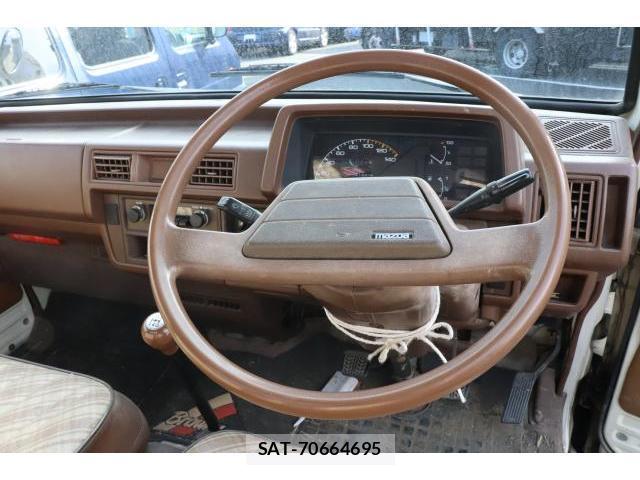Mazda BONGO TRUCK 1984-03 7800874-5