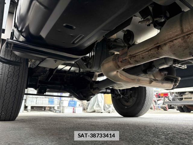 Mazda BONGO TRUCK 2019-04 7801610-10